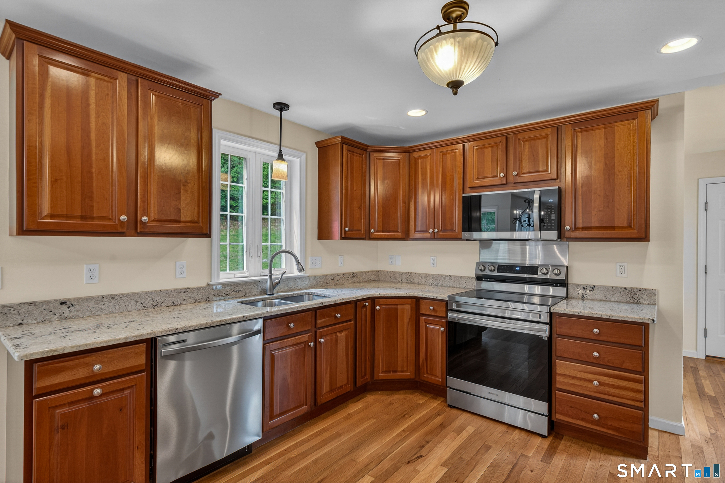 31 Potter School Road Willington CT 06279