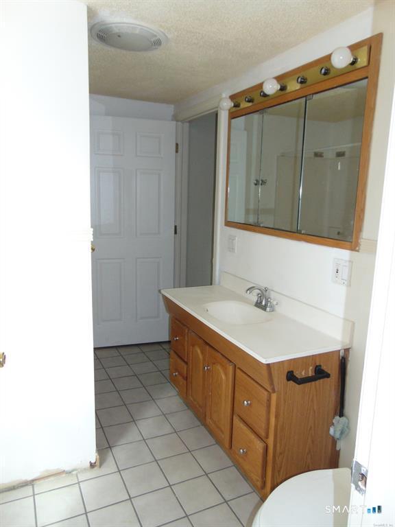 446 Fall Mountain Road Bristol CT 06010