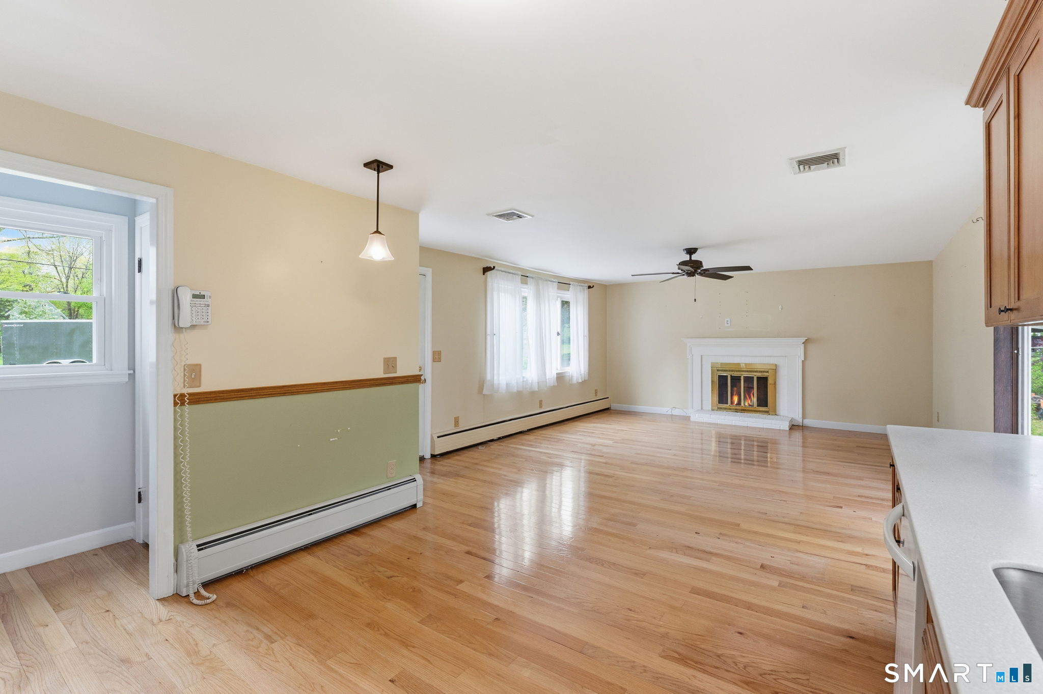 886 Overhill Drive Suffield CT 06078