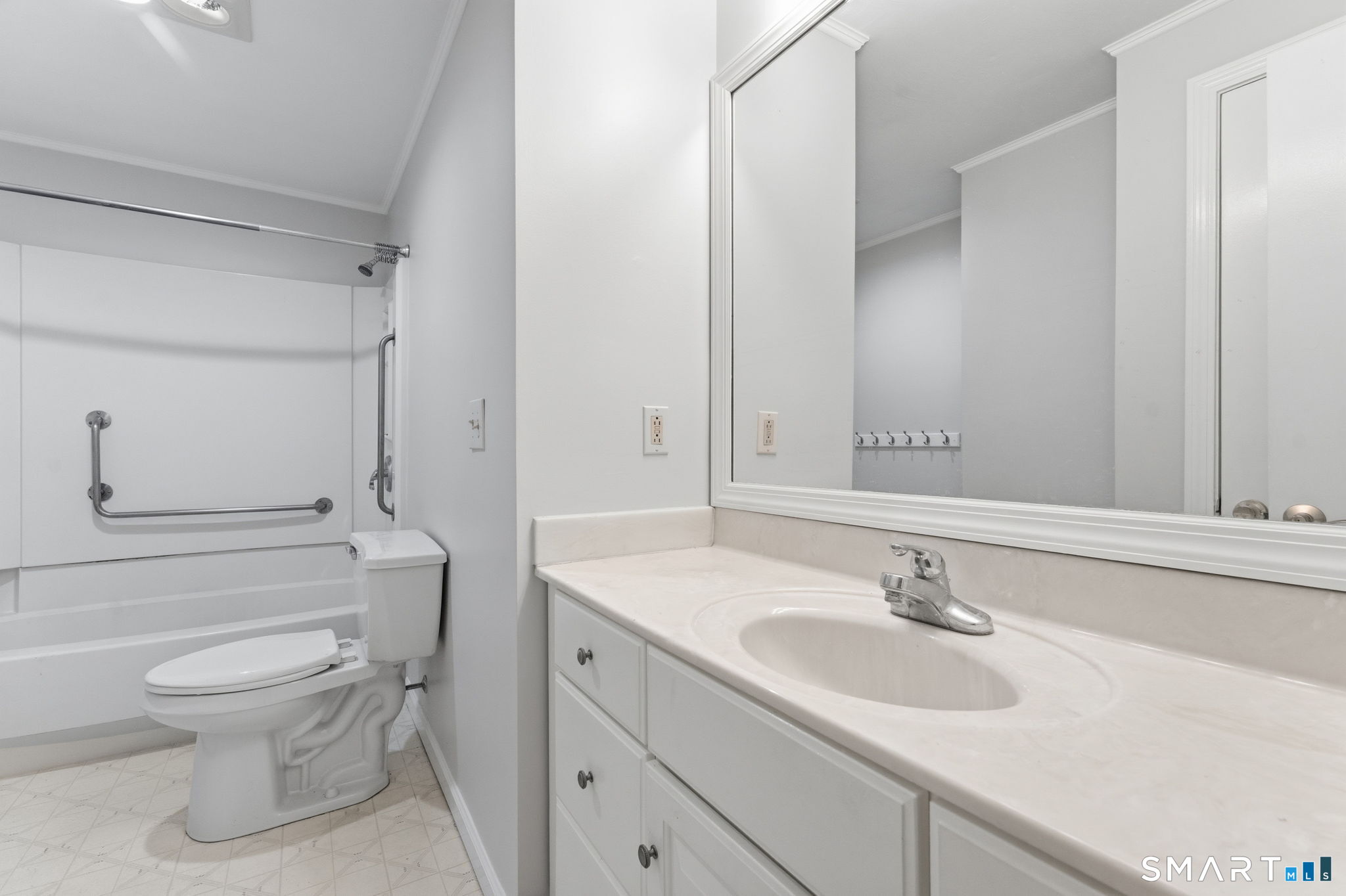 886 Overhill Drive Suffield CT 06078
