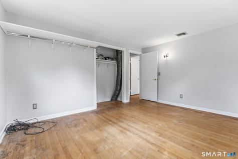 886 Overhill Drive Suffield CT 06078