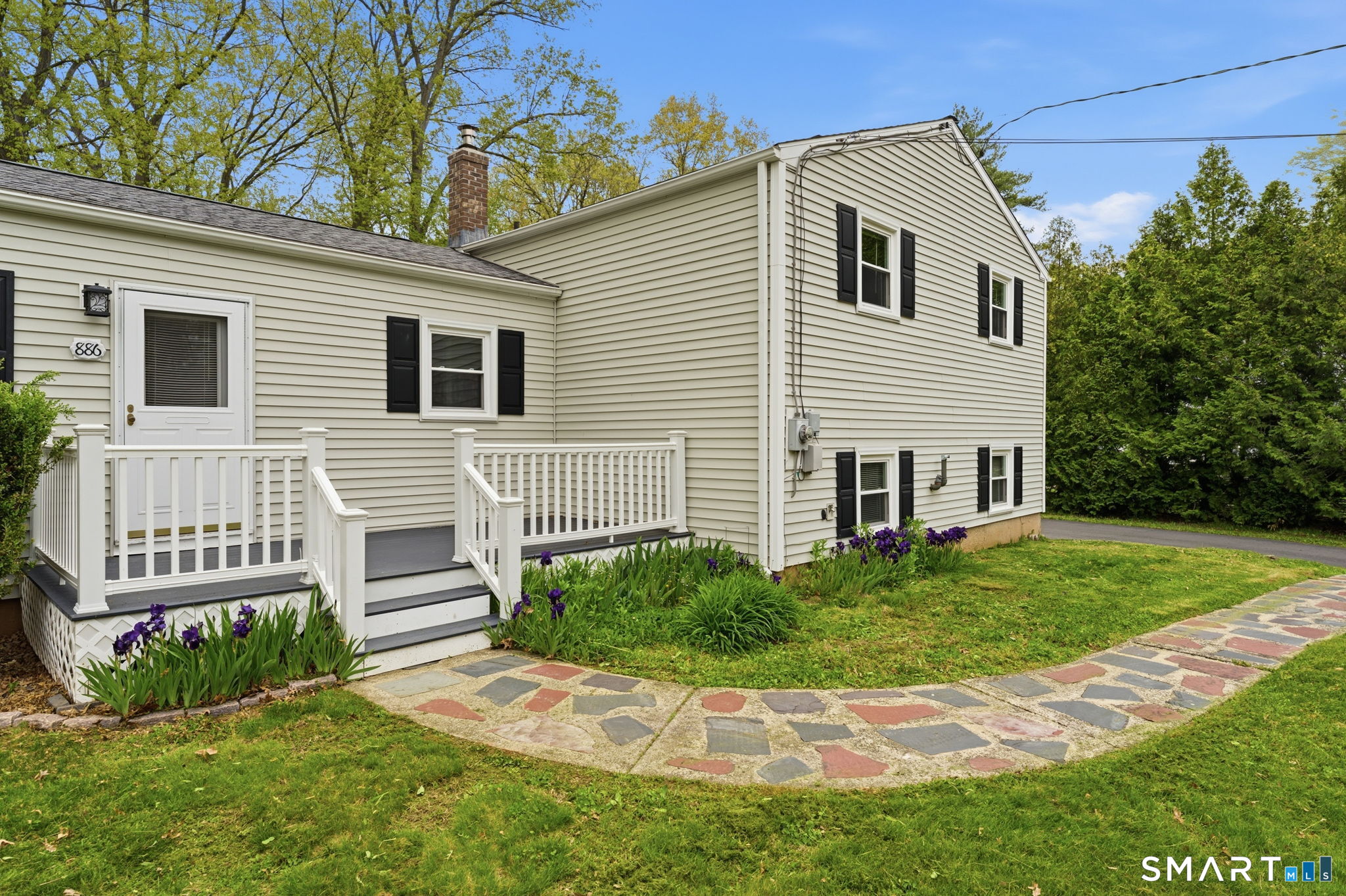886 Overhill Drive Suffield CT 06078