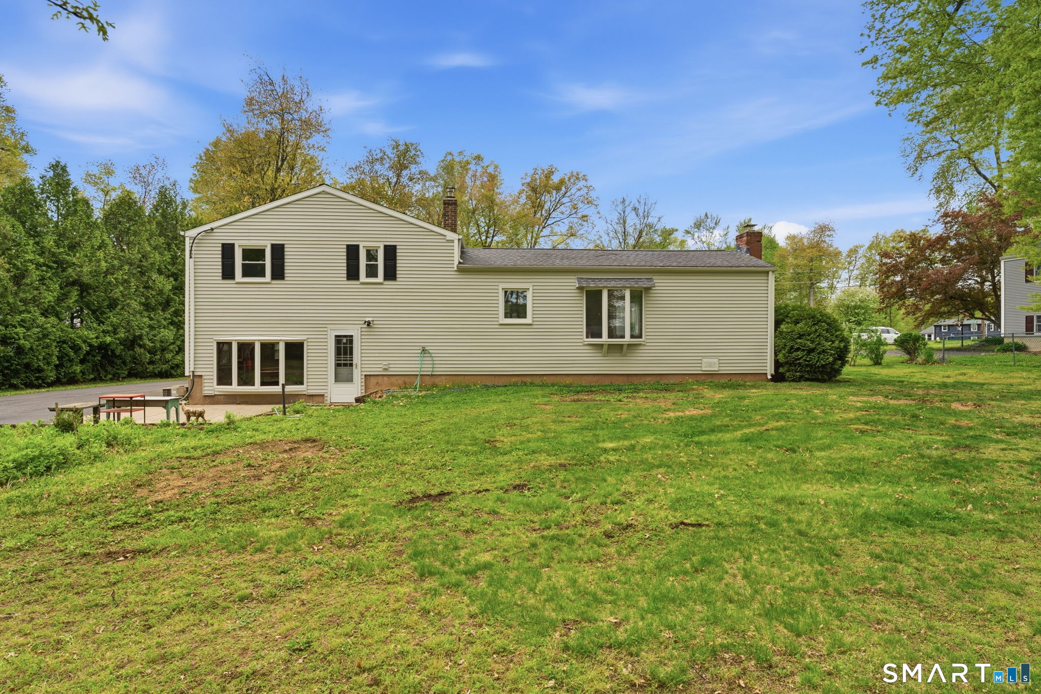 886 Overhill Drive Suffield CT 06078