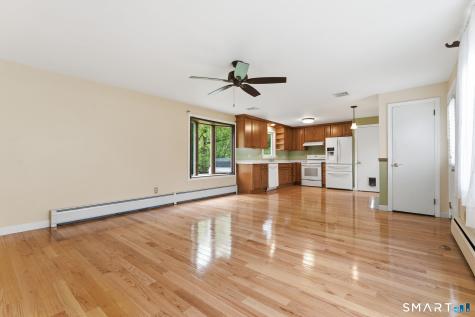 886 Overhill Drive Suffield CT 06078
