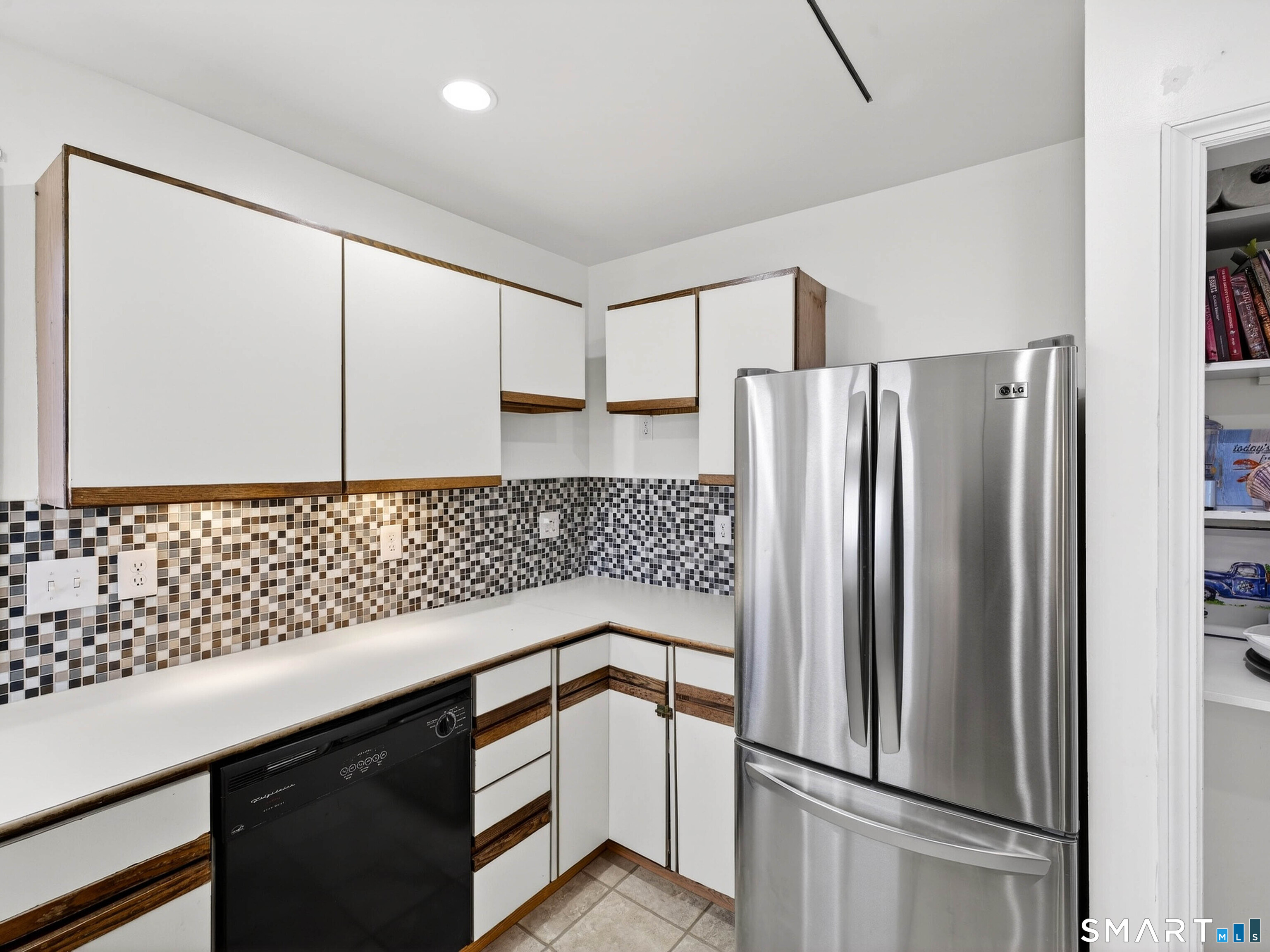 18 Noble Avenue Groton CT 06340