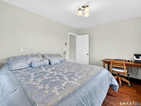 18 Noble Avenue Groton CT 06340