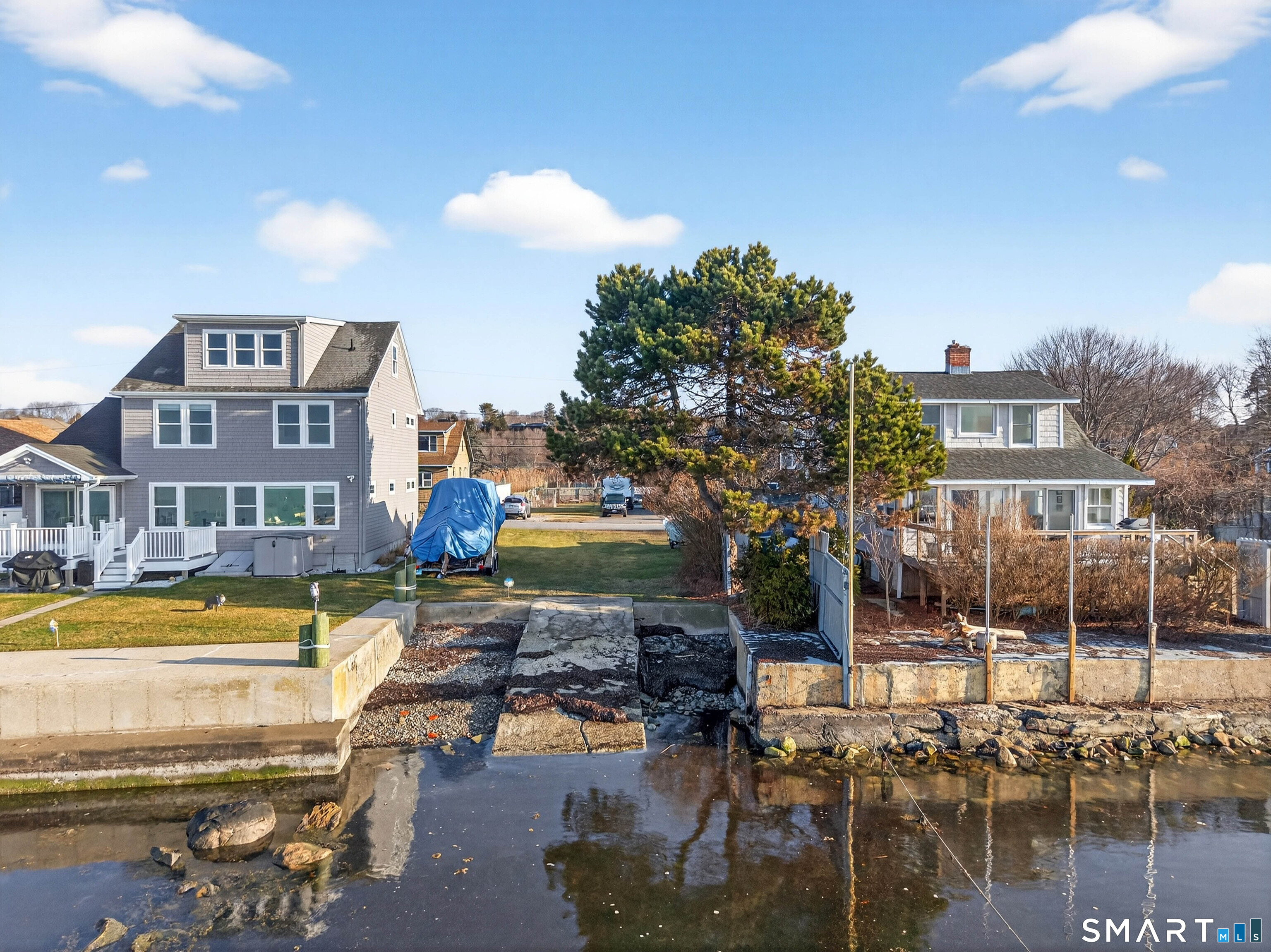 18 Noble Avenue Groton CT 06340
