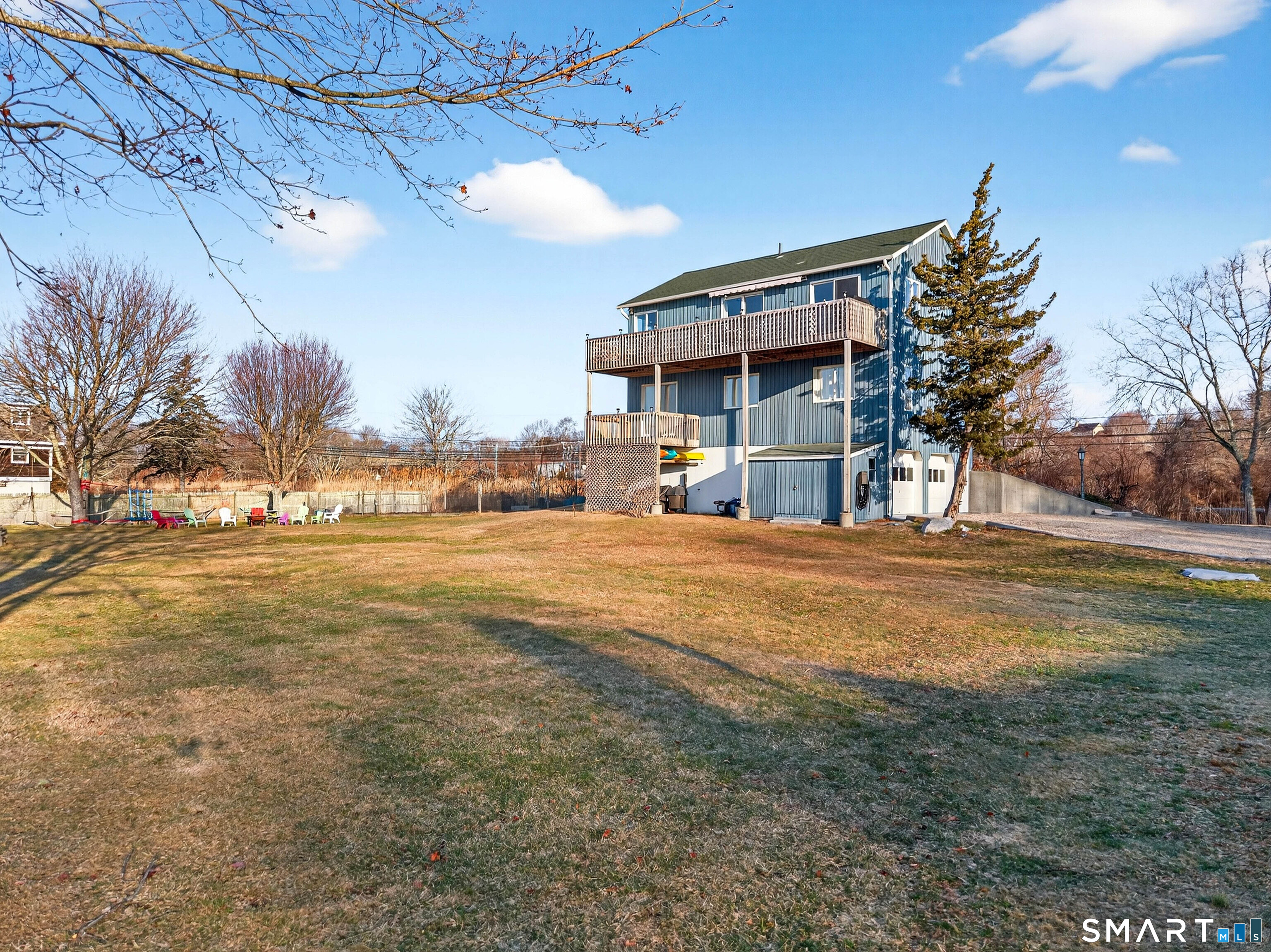 18 Noble Avenue Groton CT 06340