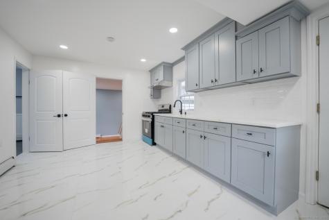 66 Evansville Avenue Meriden CT 06451