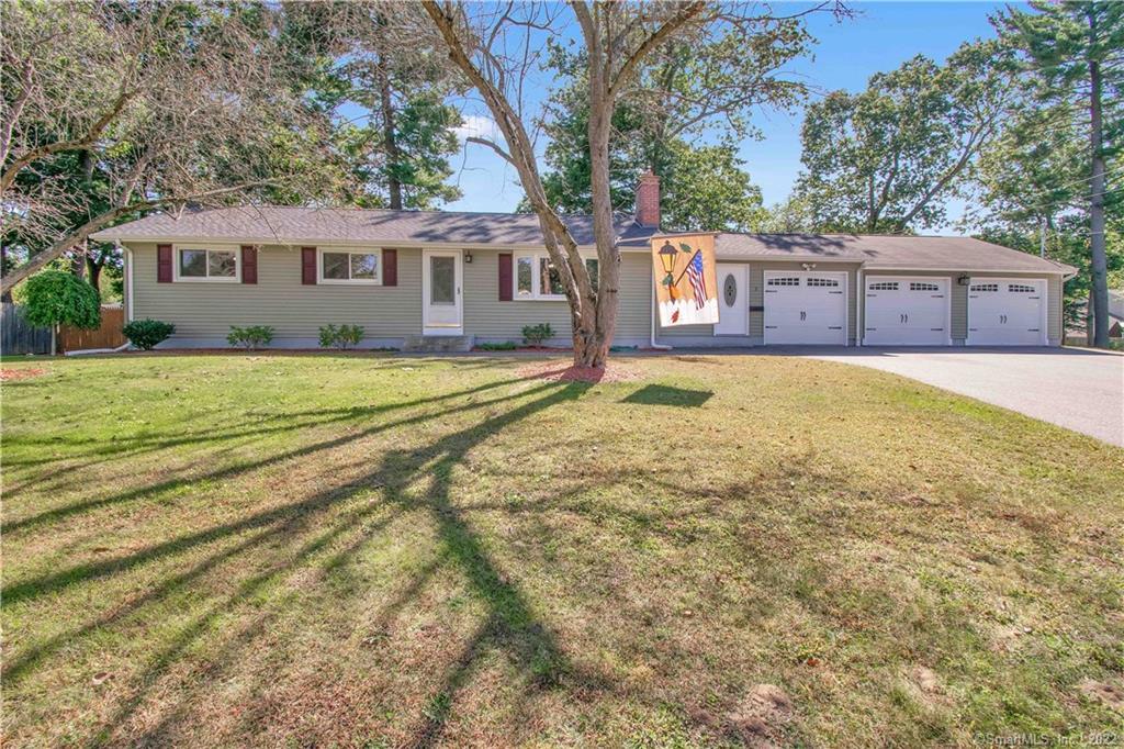 3 Debra Street Enfield CT 06082