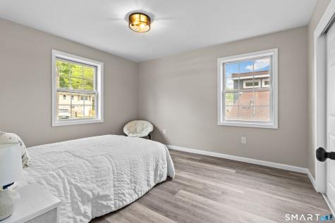 25 Fall Mountain Terrace Plymouth CT 06786
