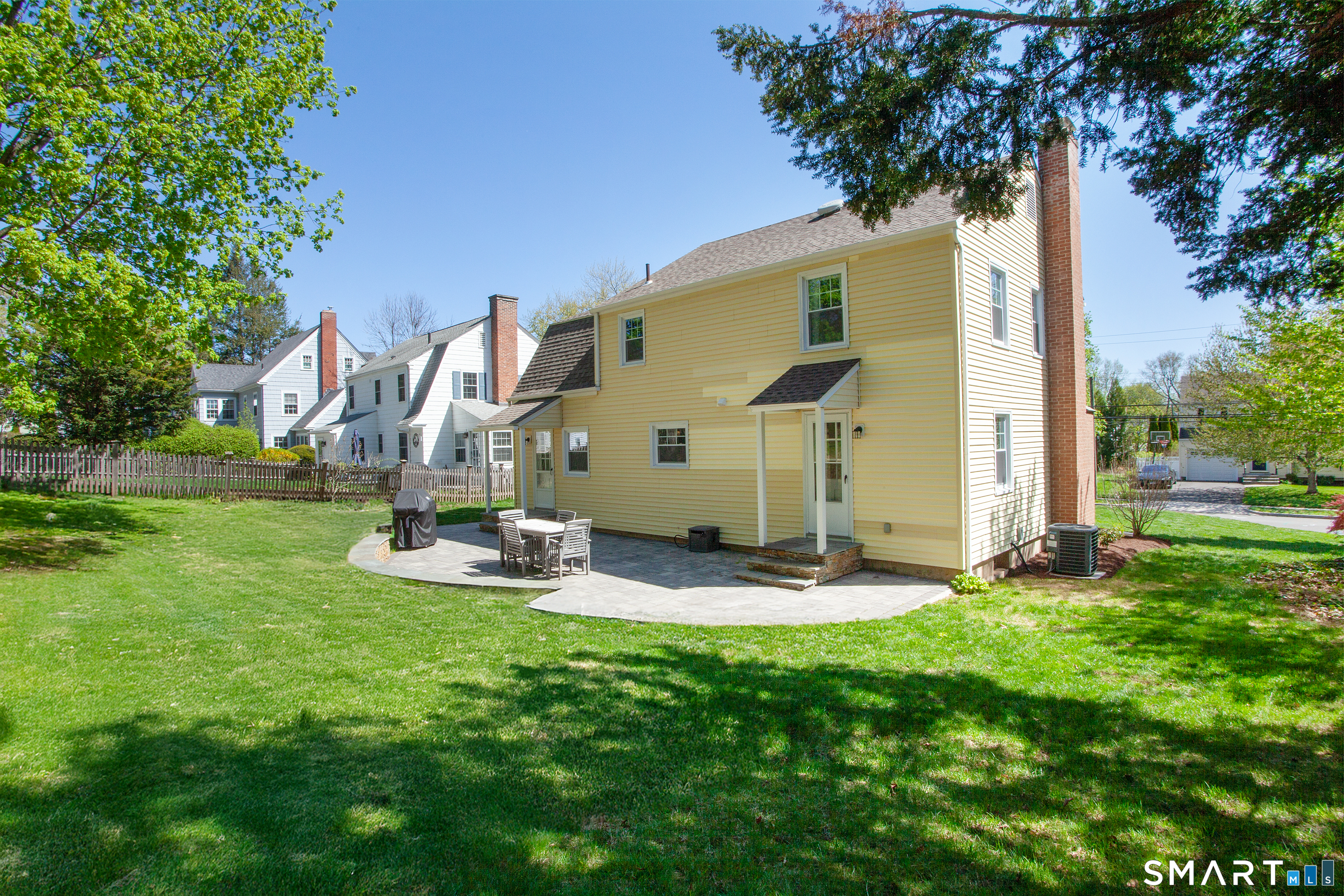 71 Riggs Avenue West Hartford CT 06107