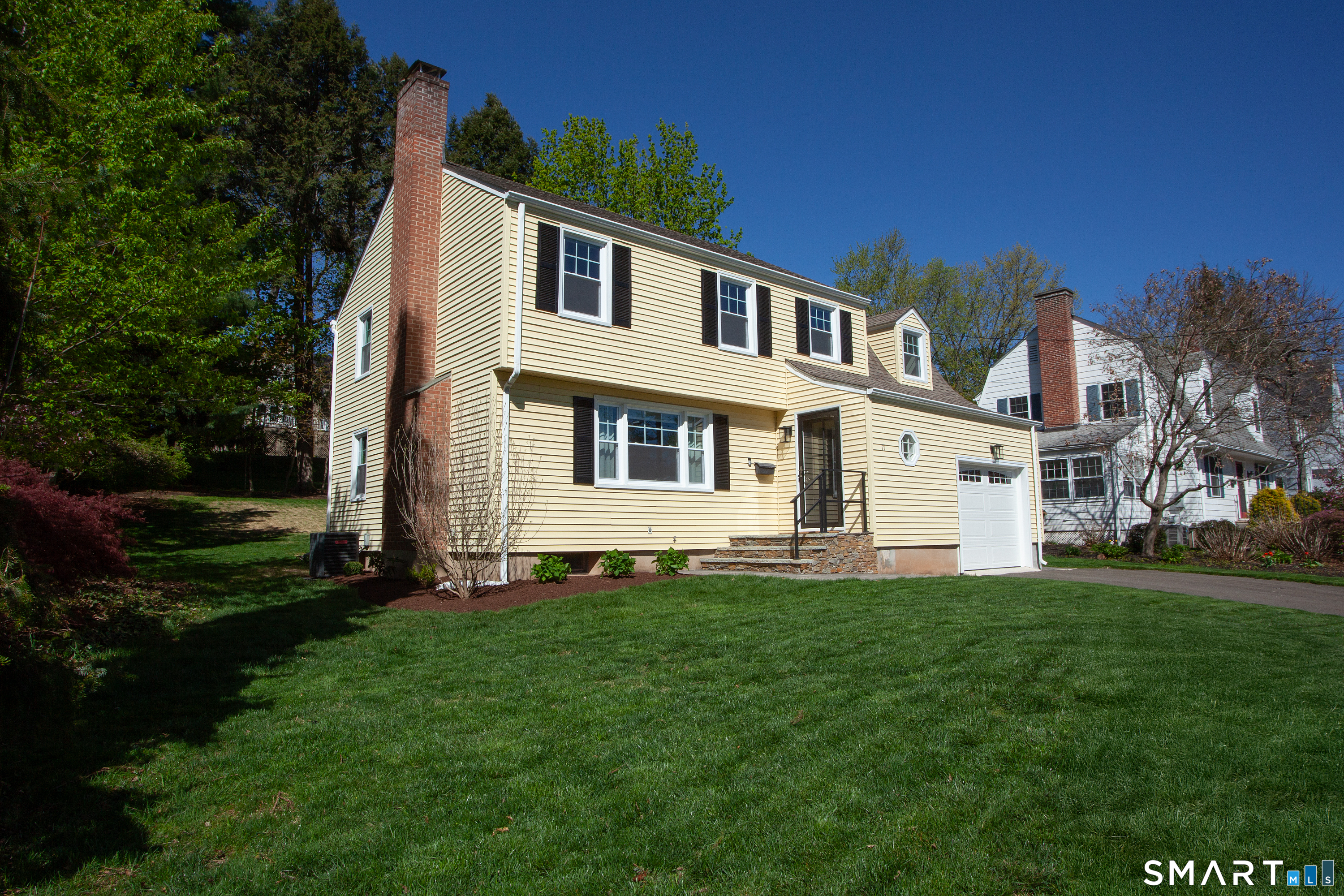 71 Riggs Avenue West Hartford CT 06107