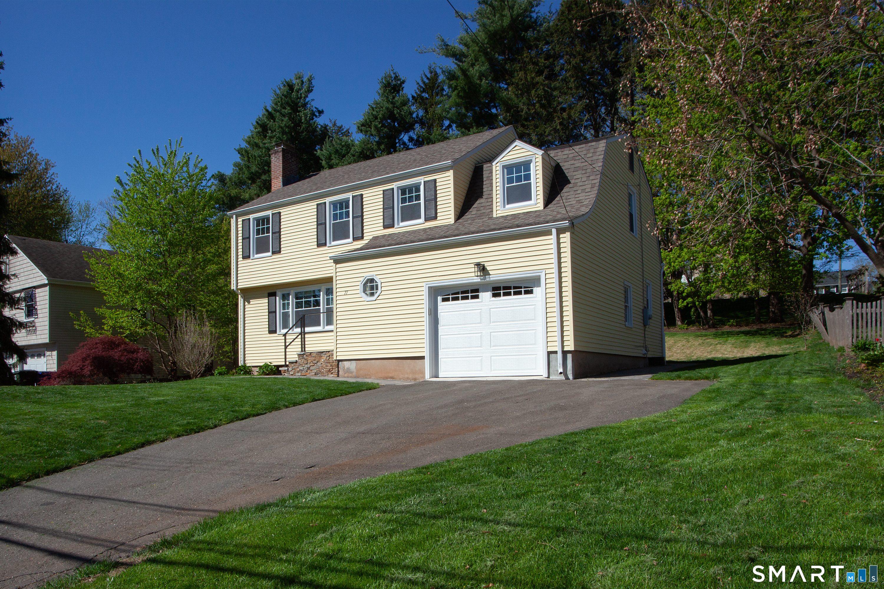 71 Riggs Avenue West Hartford CT 06107