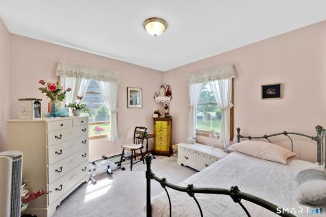 32 Kibbe Road Ellington CT 06029