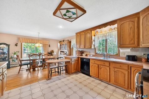 32 Kibbe Road Ellington CT 06029