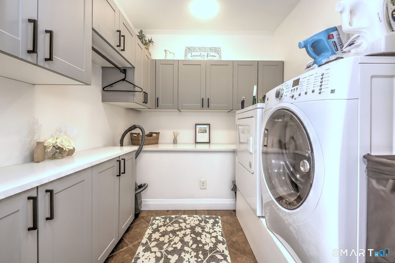 264 Soundview Avenue Shelton CT 06484
