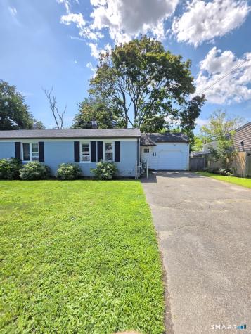 11 Knapps Park Drive Fairfield CT 06825