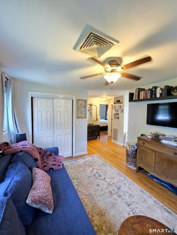 11 Knapps Park Drive Fairfield CT 06825