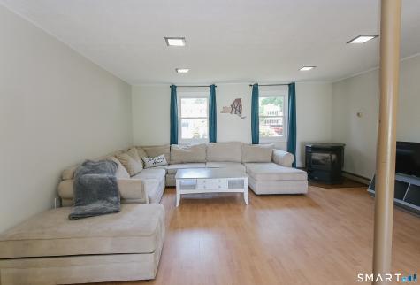 6 Abar Lane South Windsor CT 06074