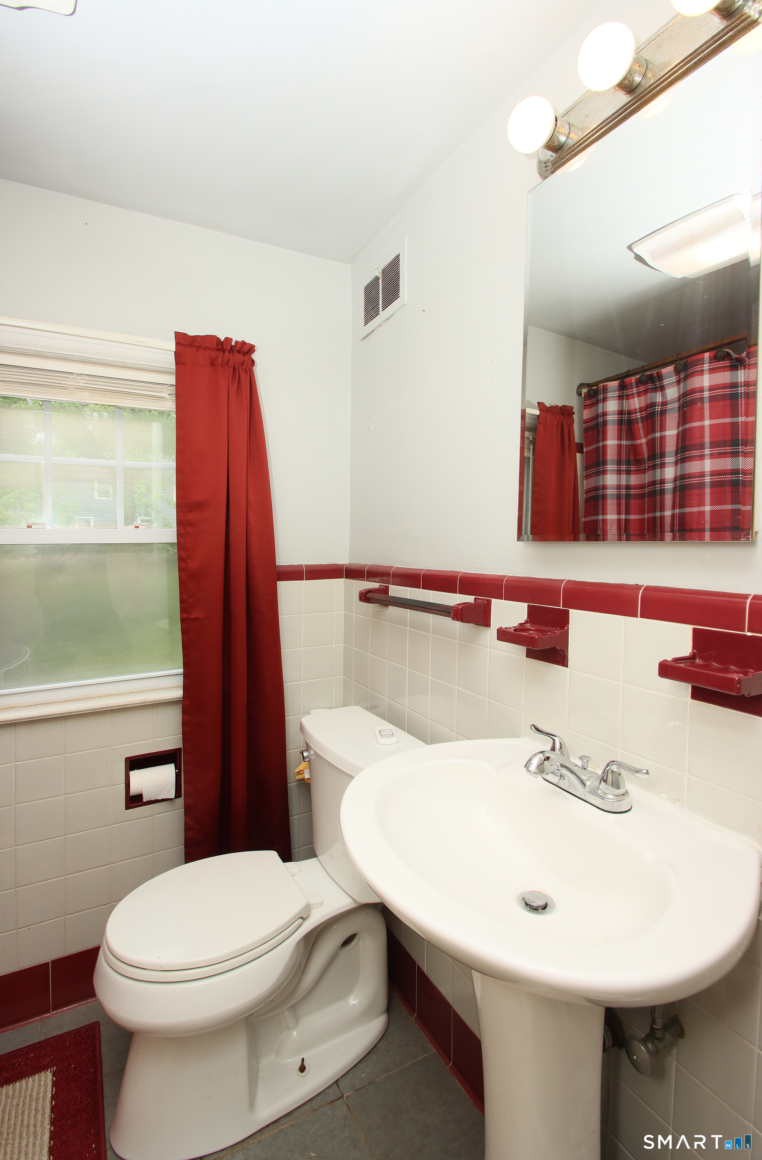 21 Ruby Street New Haven CT 06515