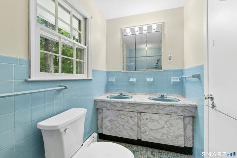 38 Longview Drive Ridgefield CT 06877