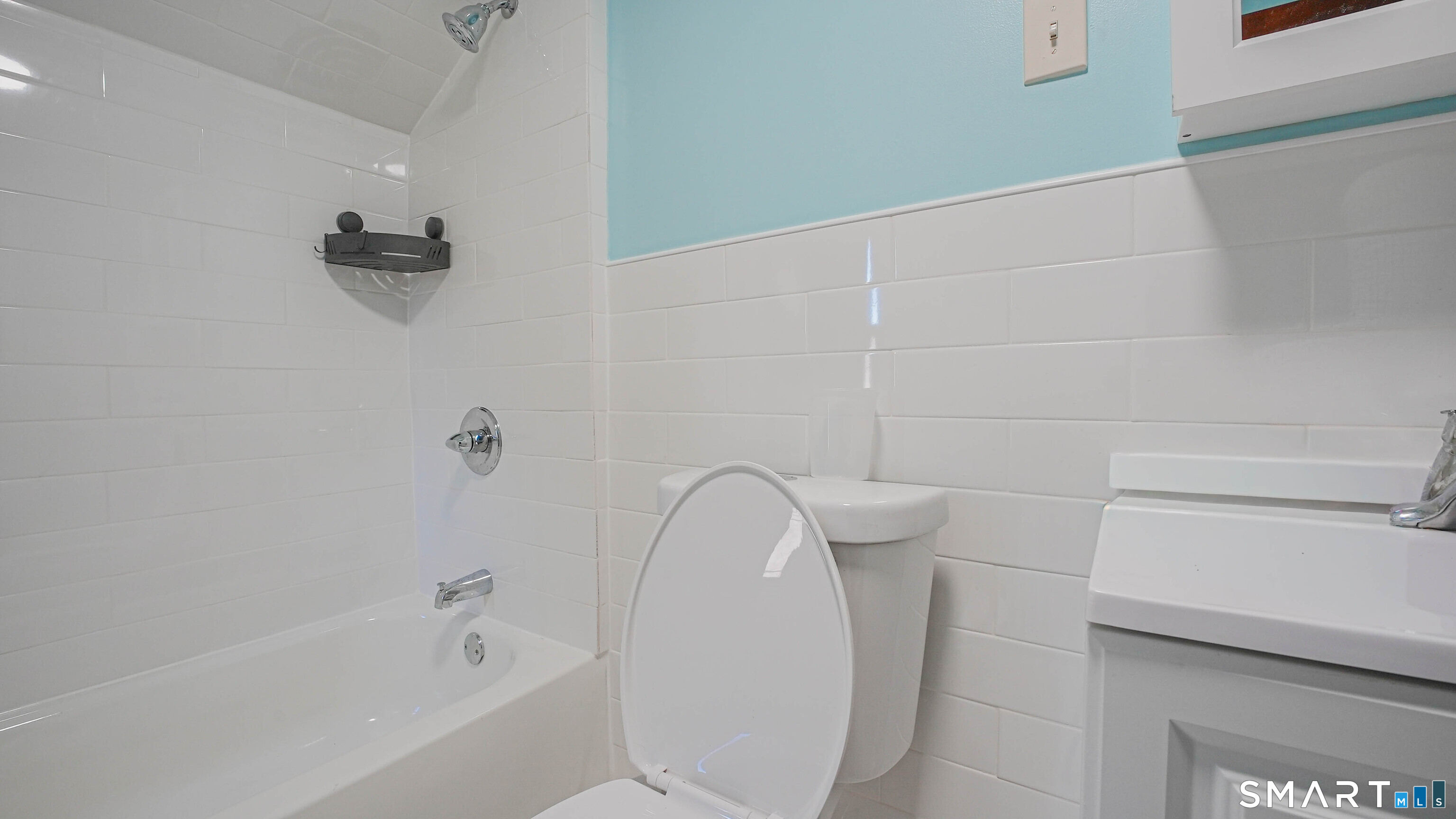 25 Richards Street West Haven CT 06516