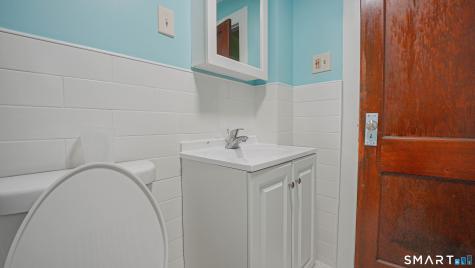 25 Richards Street West Haven CT 06516