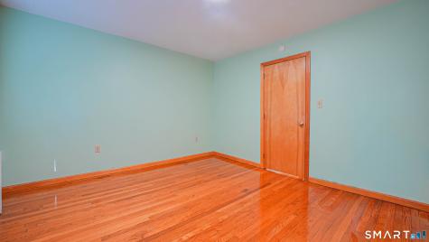 25 Richards Street West Haven CT 06516