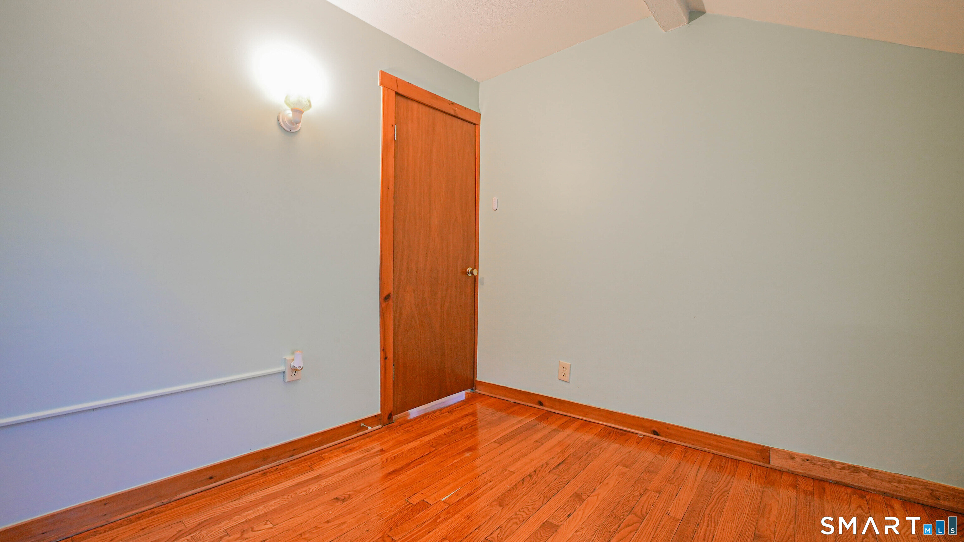 25 Richards Street West Haven CT 06516