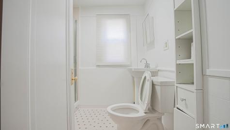 25 Richards Street West Haven CT 06516