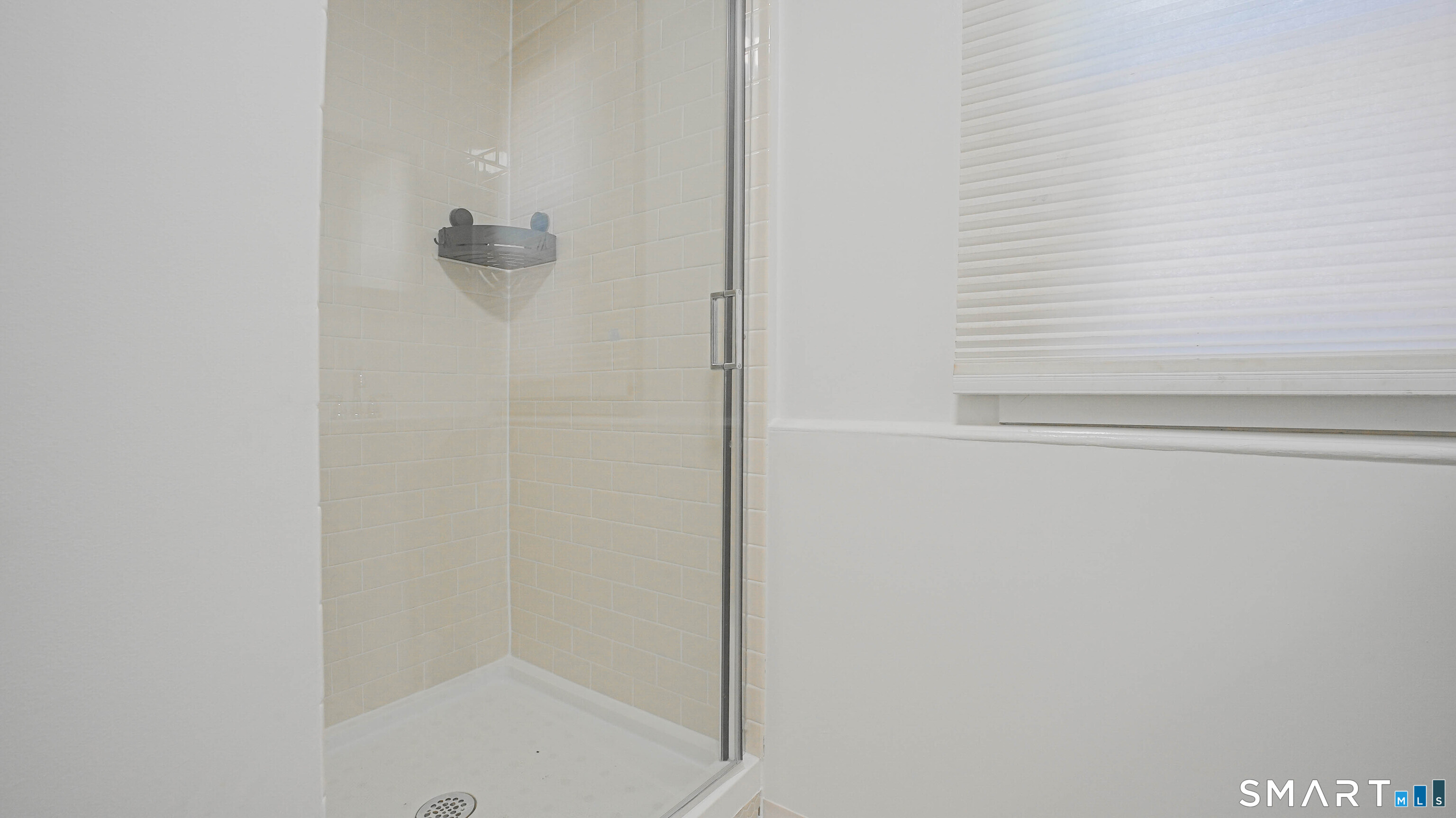 25 Richards Street West Haven CT 06516