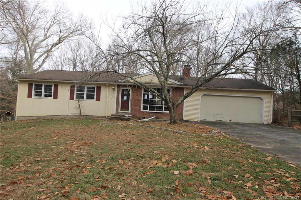 14 Carol Ann Drive Newtown CT 06470