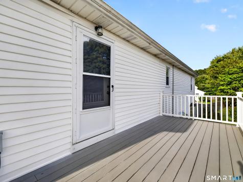 4 Pamela Way Waterford CT 06385