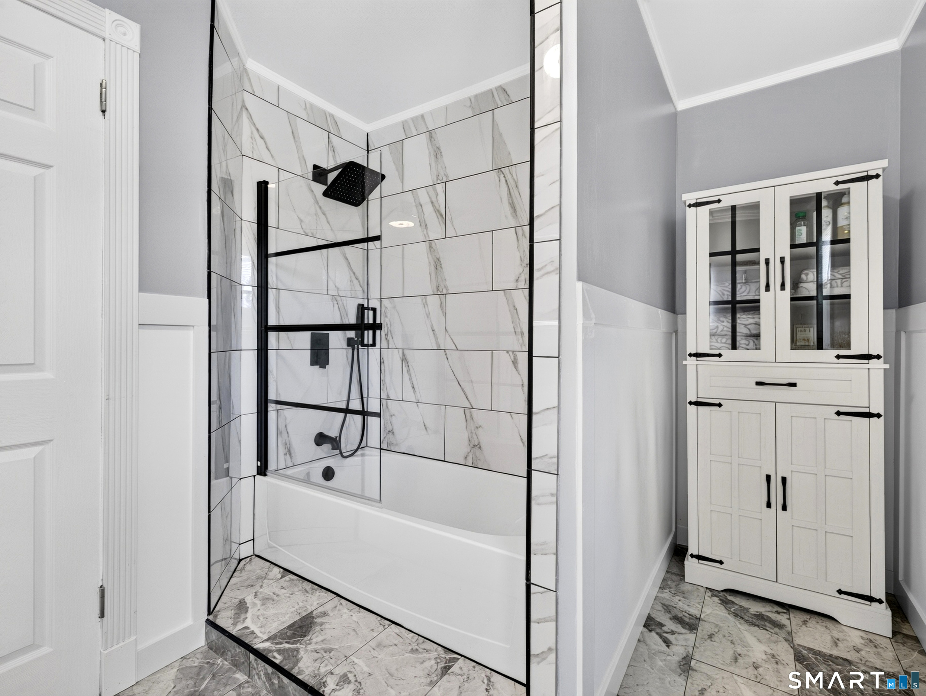 4 Pamela Way Waterford CT 06385