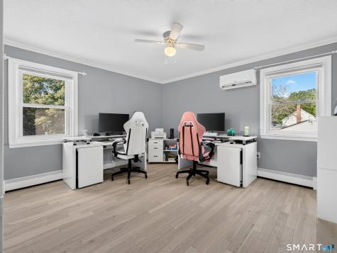 4 Pamela Way Waterford CT 06385