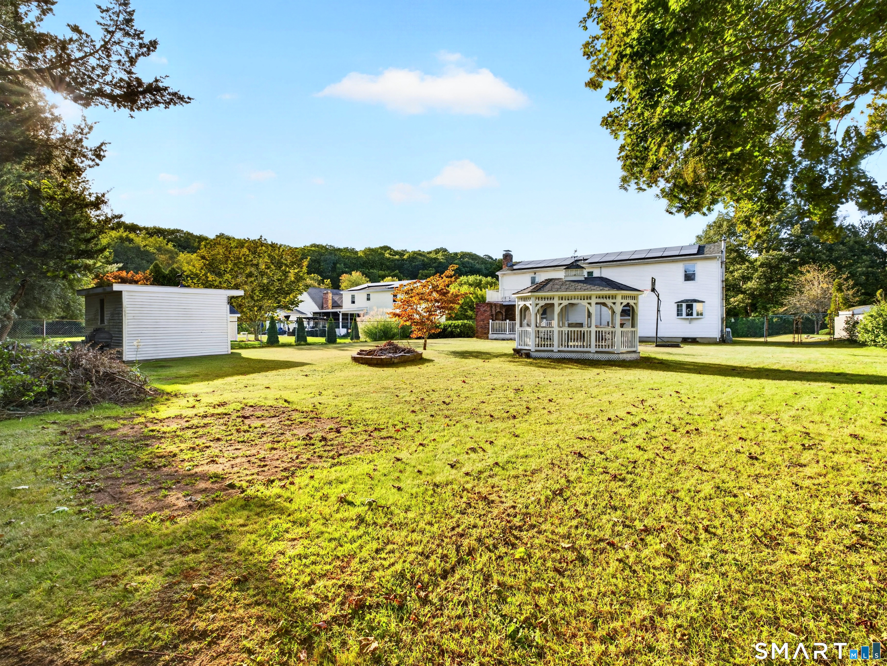 4 Pamela Way Waterford CT 06385