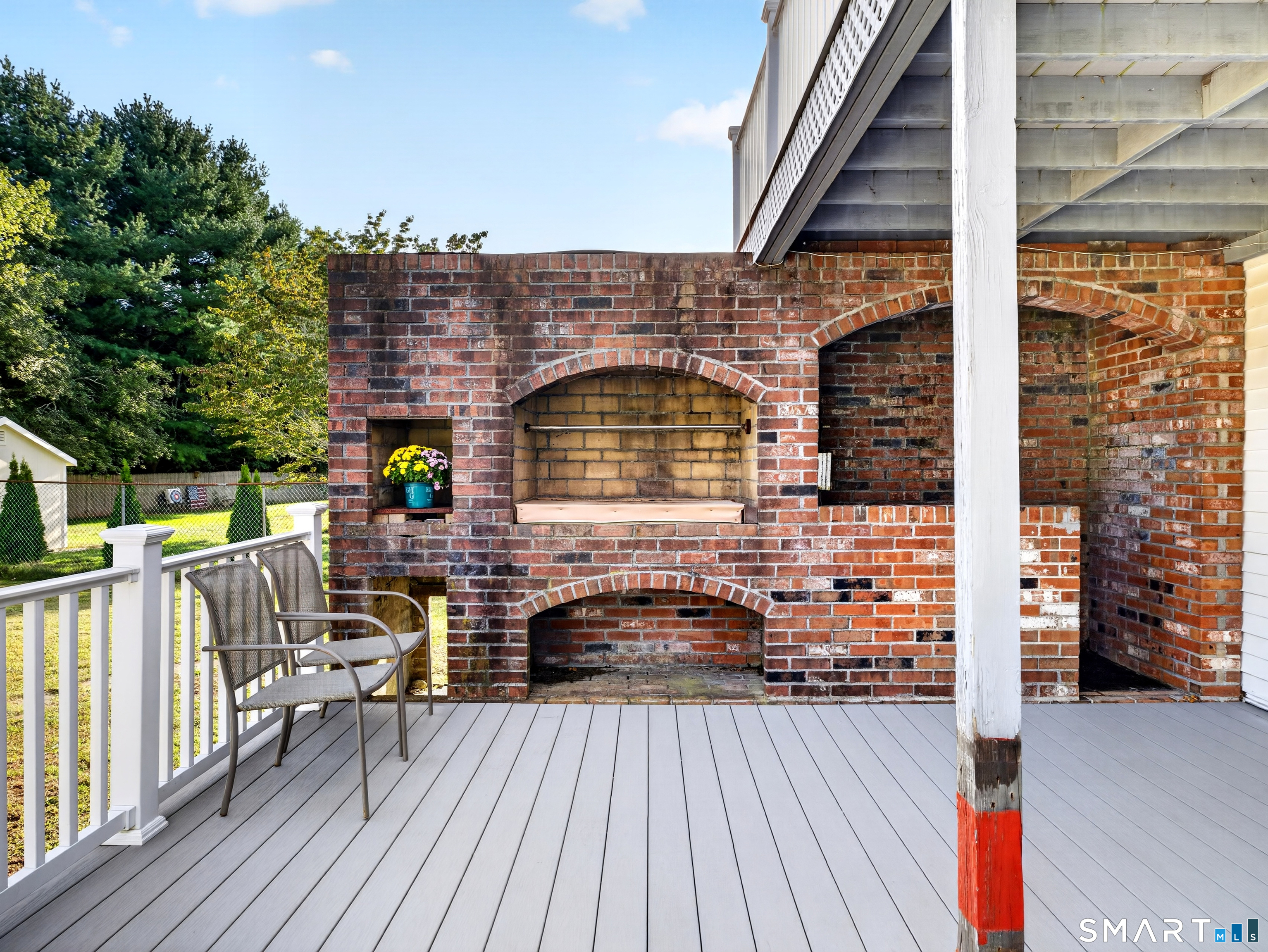 4 Pamela Way Waterford CT 06385
