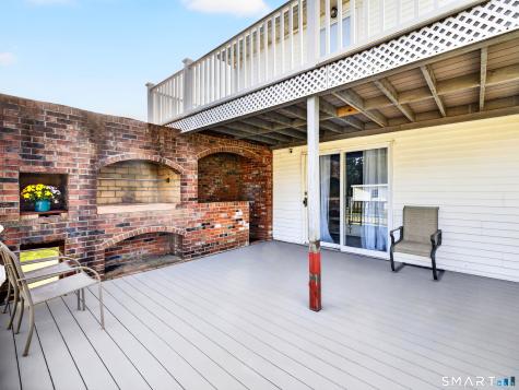 4 Pamela Way Waterford CT 06385