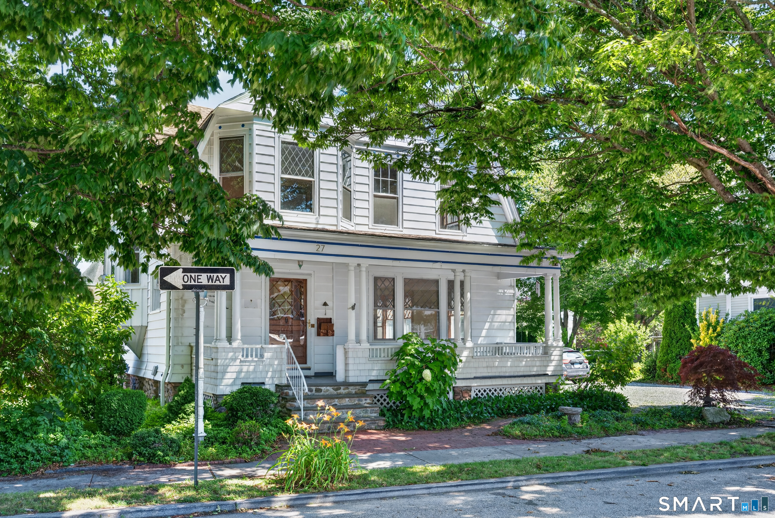 27 Willow Street Stonington CT 06355