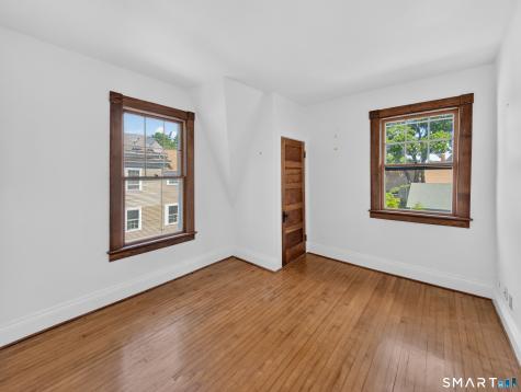 27 Willow Street Stonington CT 06355