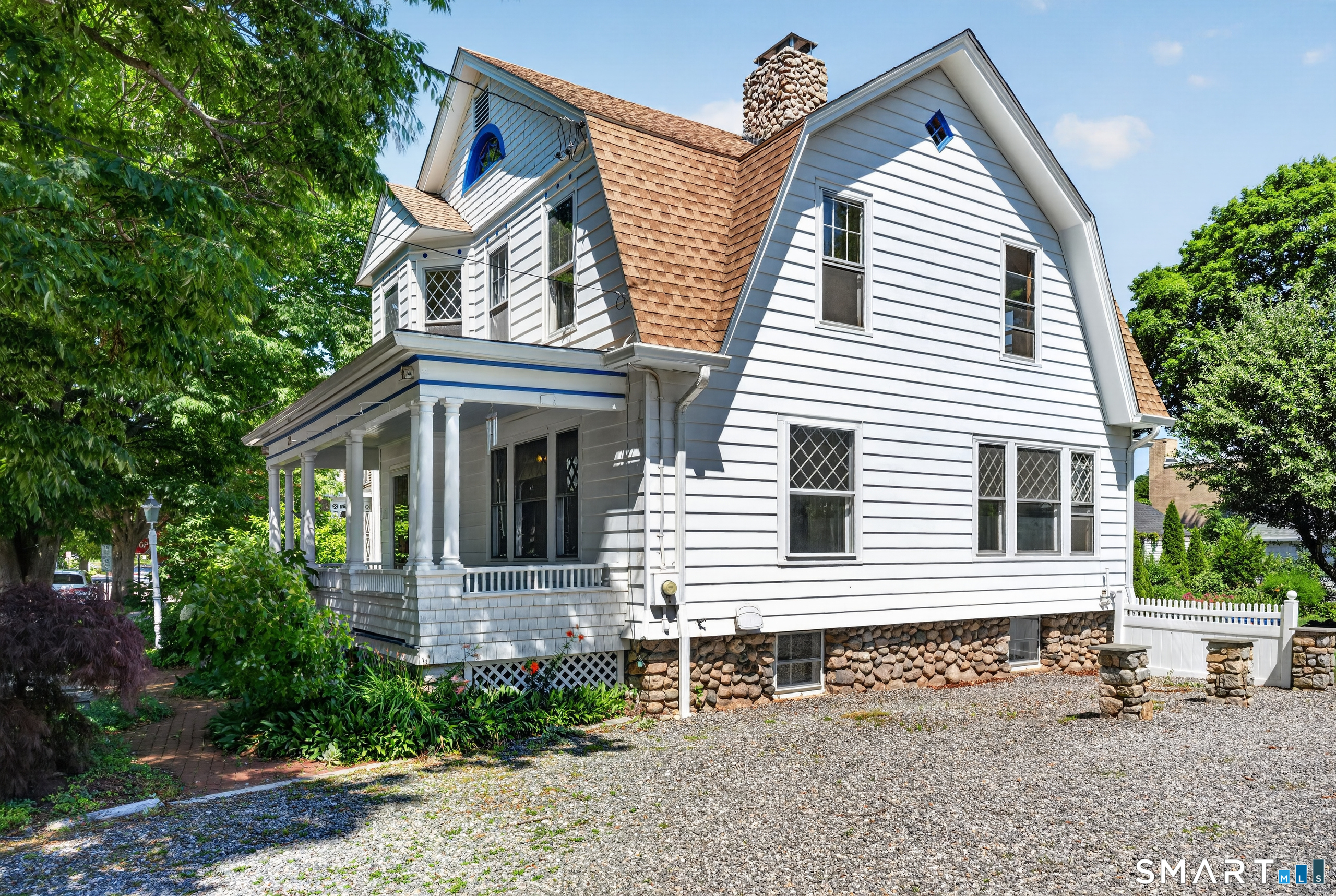 27 Willow Street Stonington CT 06355