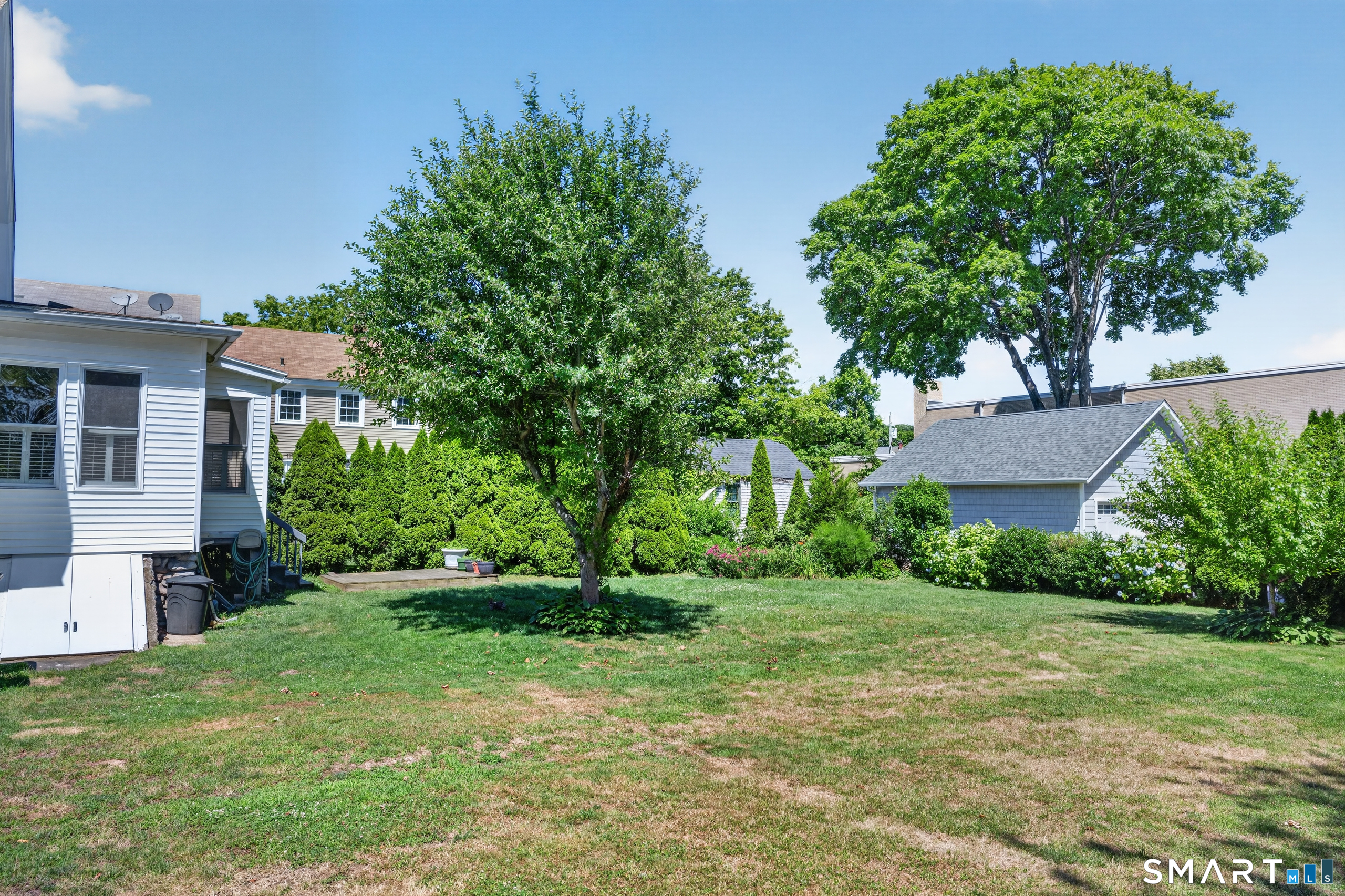 27 Willow Street Stonington CT 06355