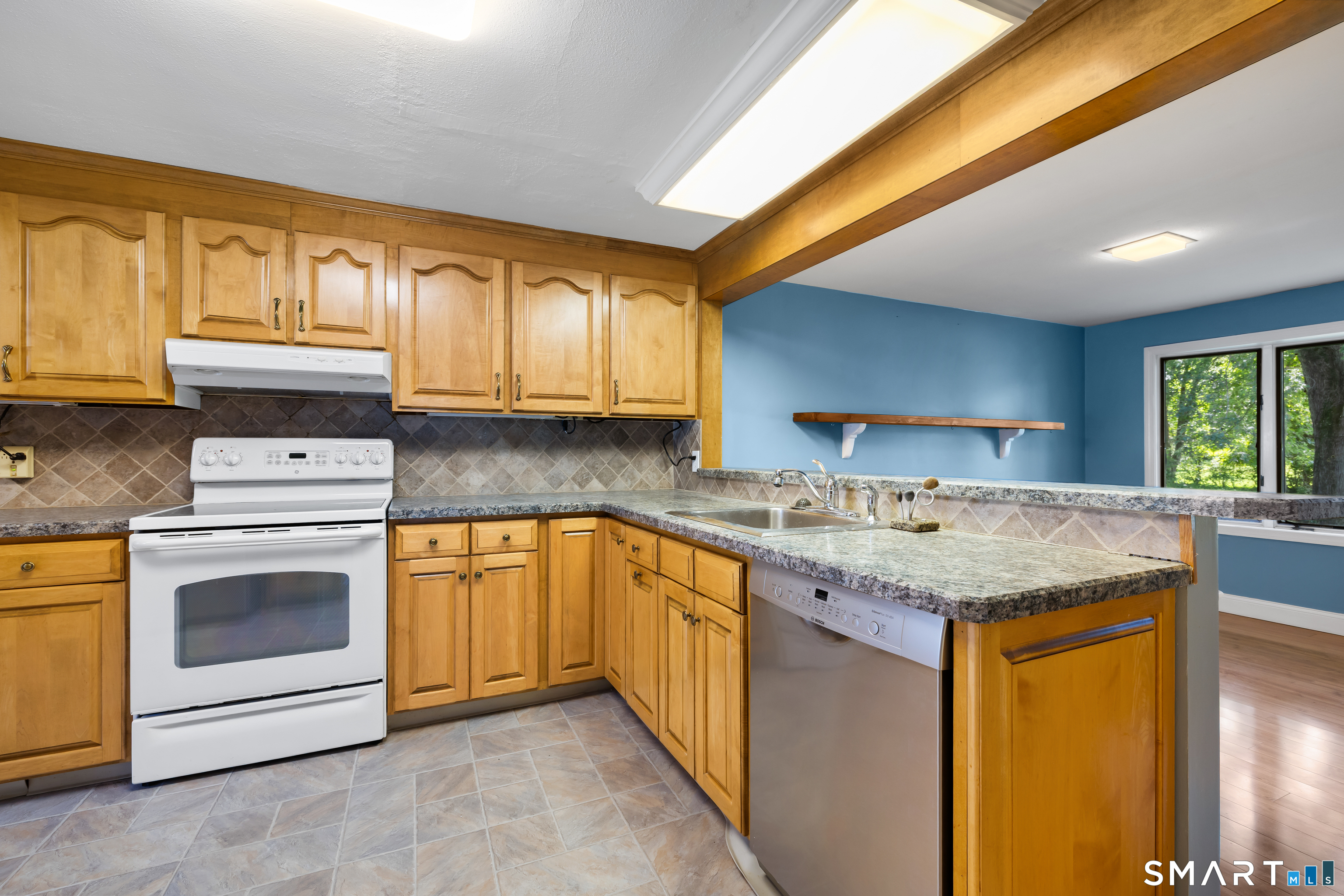 269 Hills Street East Hartford CT 06118