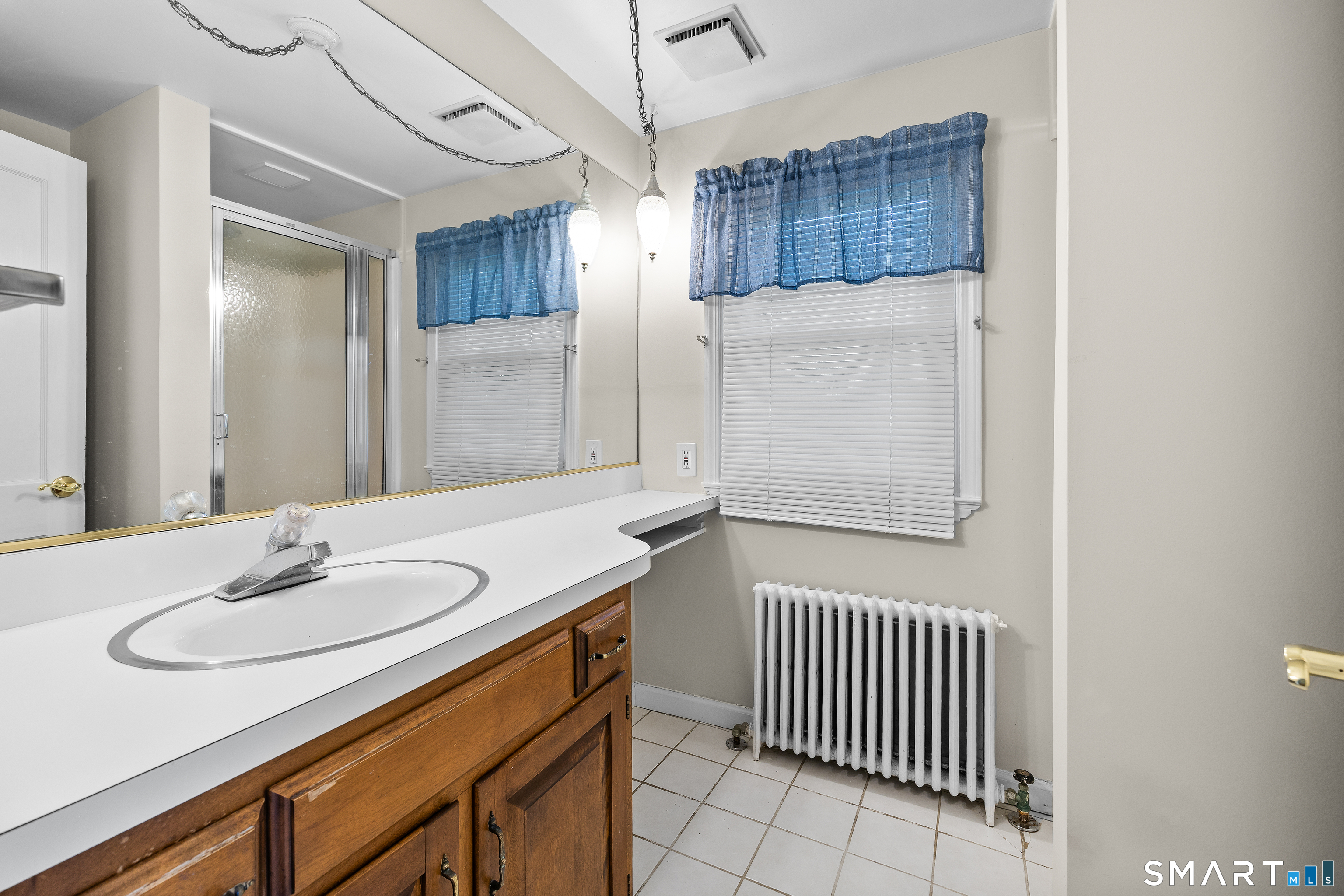 269 Hills Street East Hartford CT 06118