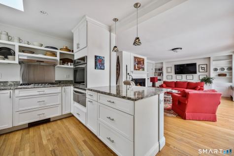 14 Temple Street Stonington CT 06378