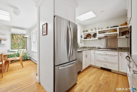 14 Temple Street Stonington CT 06378