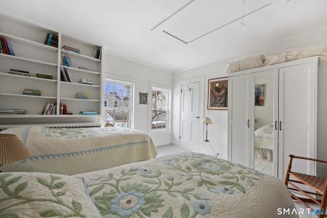 14 Temple Street Stonington CT 06378