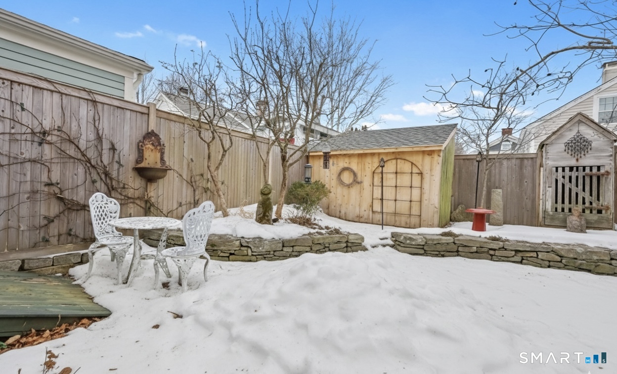14 Temple Street Stonington CT 06378