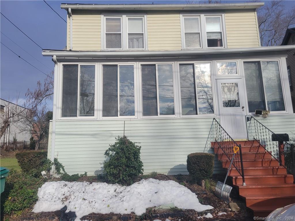 8 Harding Avenue Bloomfield CT 06002